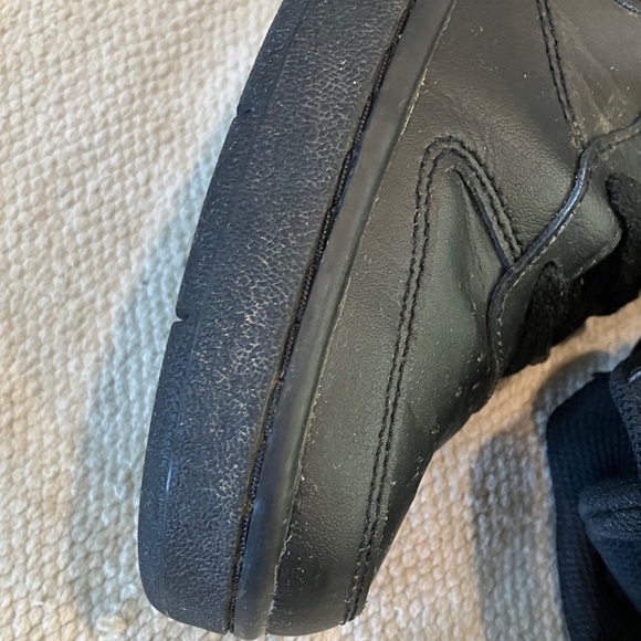 Nike teen size 6Y Black leather  High-Top basketball Sneakers / running shoes - Picture 11 of 16